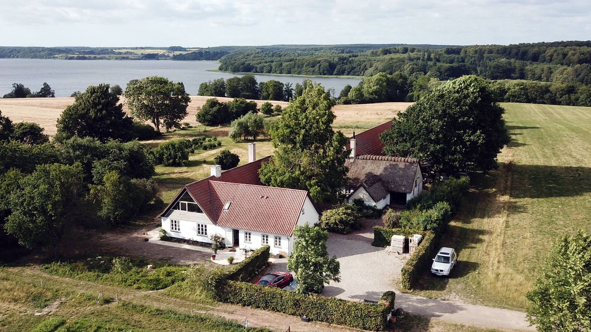 Fuglebjerg Bed & Breakfast | Hørhaven Bed and Breakfast