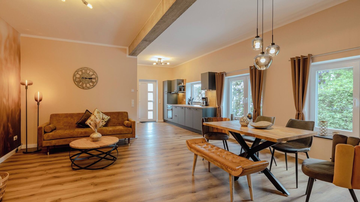 Hunzingen Apartment | Hünzinger Dorfschmiede - Fuchs vacation apartment