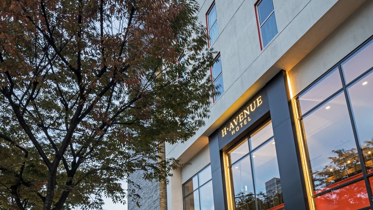 Dongseon-dong Hotel | H Avenue Hotel Sungshin