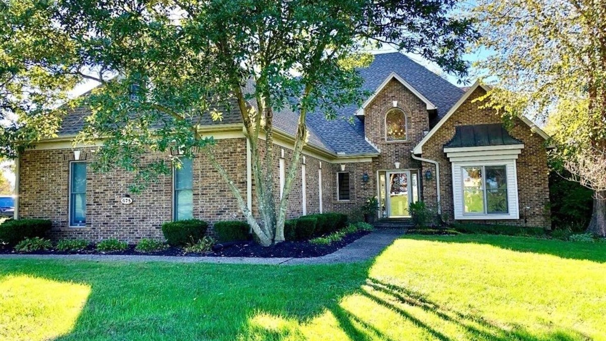 Frankfort House | H-DERBY, Keeneland, Bourbon or Family Gathering!