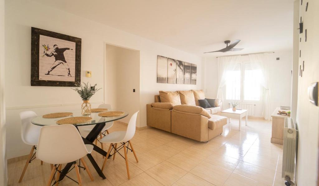 Armilla Apartment | H&H Suite Granada Apartament