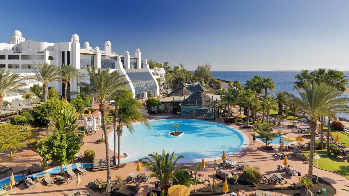 Playa Blanca Hotel | H10 Timanfaya Palace