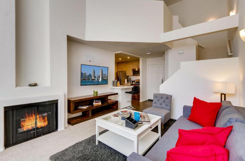 Downtown San Diego Apartment | H2 -NEW Gorgeous Downtown San Diego 1 Bedroom + Upstairs Bedroom Loft!