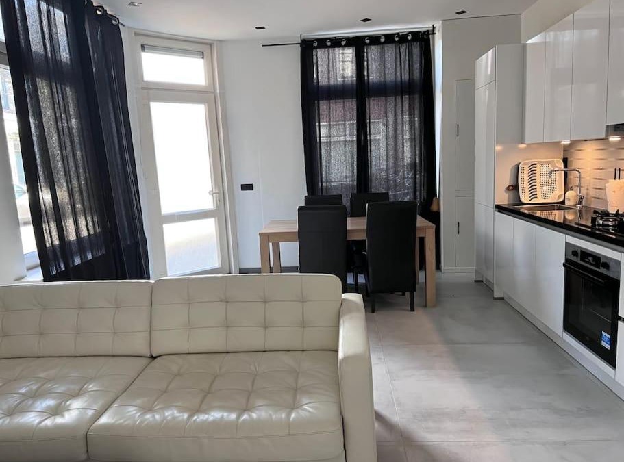 Municipality of Haarlem Apartment | Haarlem centrum beneden- hoekwoning.