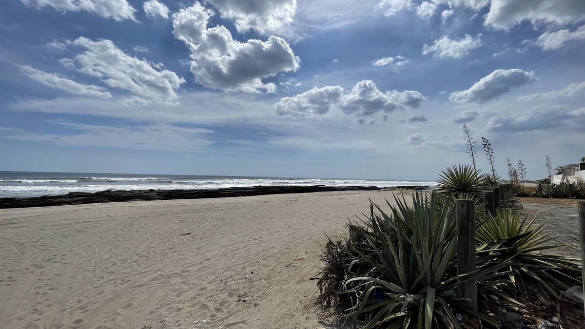 Pochomil House | habitaciones 2 minutos de la playa
