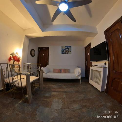 Pueblo Nuevo Apartment | Habitaciones individuales en apartamento