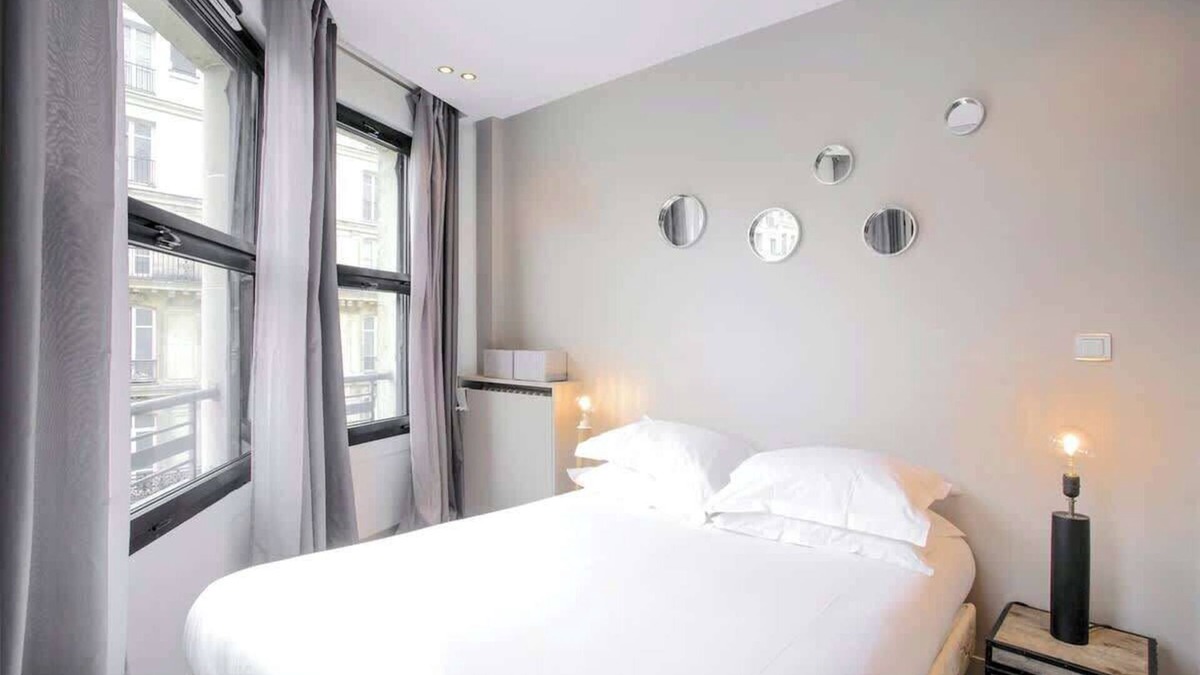 L'Europe Apartment | Habitat Parisien -1BR/1BA-AC - Terrace