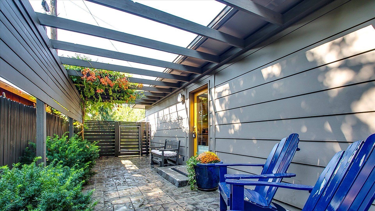 East End Apartment | #HabitueHomes - The Modern Studio - Near Downtown!