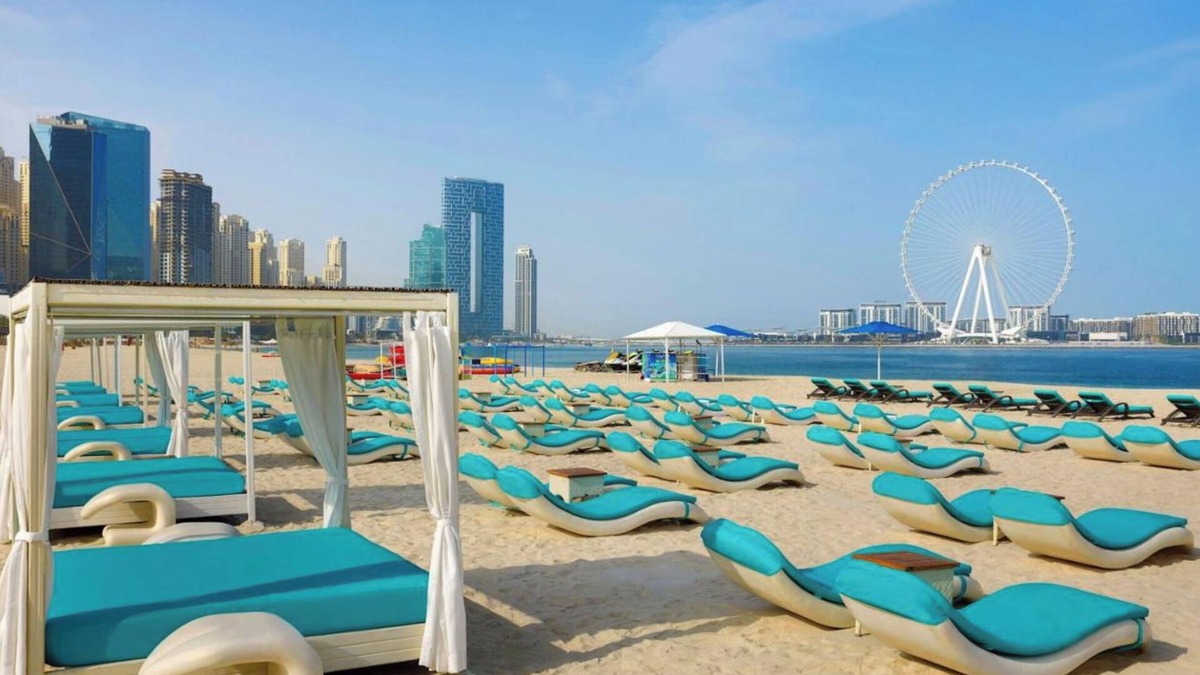 Sheikh Zayed Road Resort | Habtoor Grand Resort Junior Suite Plus with Sea View