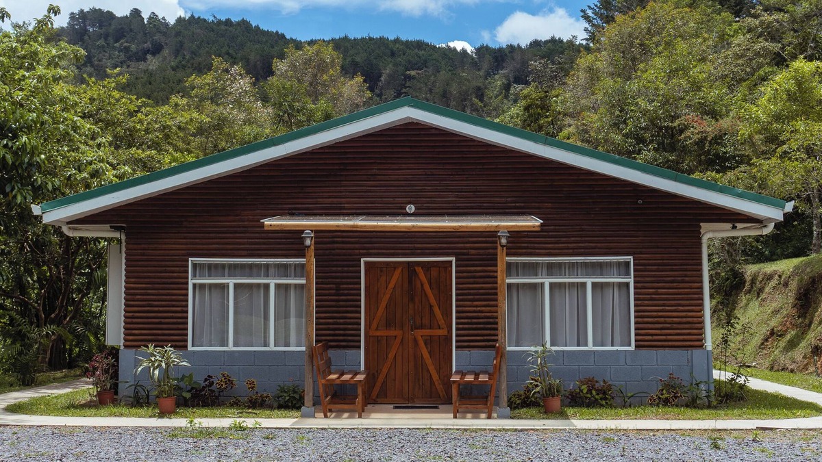 Canton Leon Cortes Castro Hotel | Hacienda La Lucha