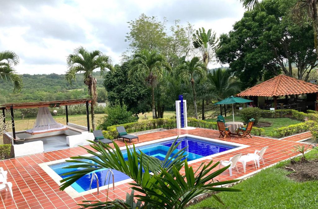 Bugalagrande Apartment | Hacienda Daniela