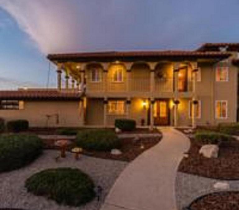 Paso Robles Villa | Hacienda De Suenos