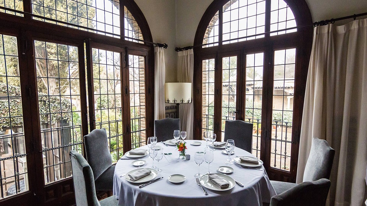 Toledo City Center Hotel | Hacienda Del Cardenal