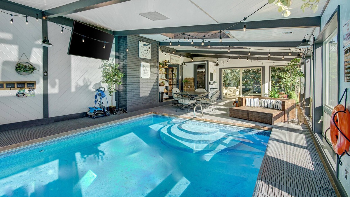 Loveland House | Hacienda Indoor Pool House at Glendevey