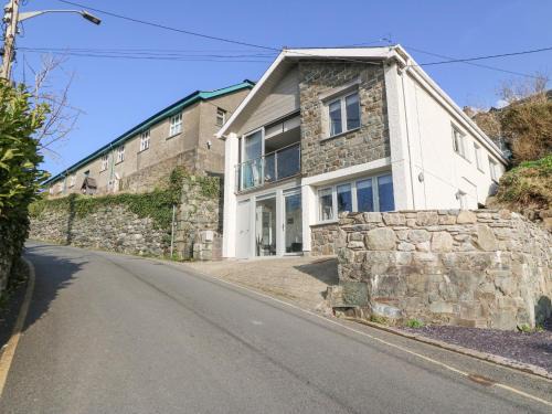 Harlech House | Hafod Y Bryn