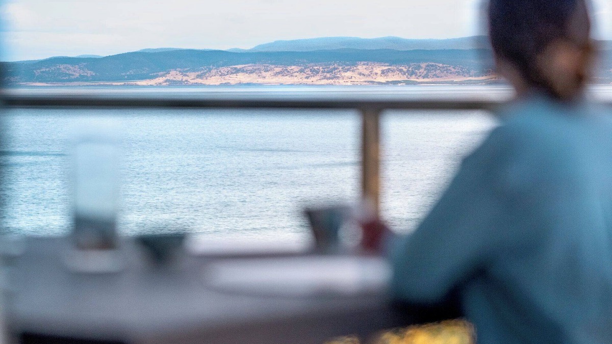 Coles Bay House | Halcyon - Freycinet Holiday Houses