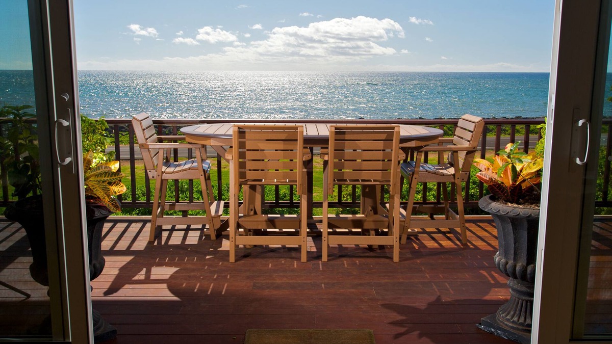 Kekaha House | Hale La- Luxury Beach House with Central Air Conditioning!