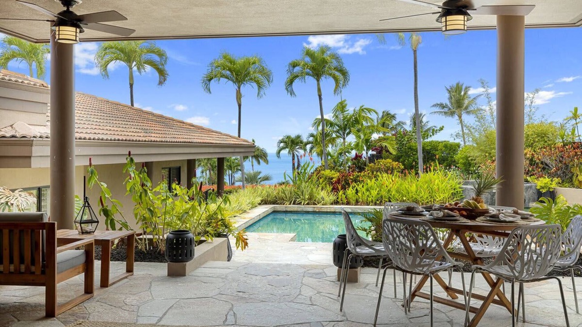 Kahaluu Bay House | Hale Nene Pool, Hot Tub & Ocean Views!