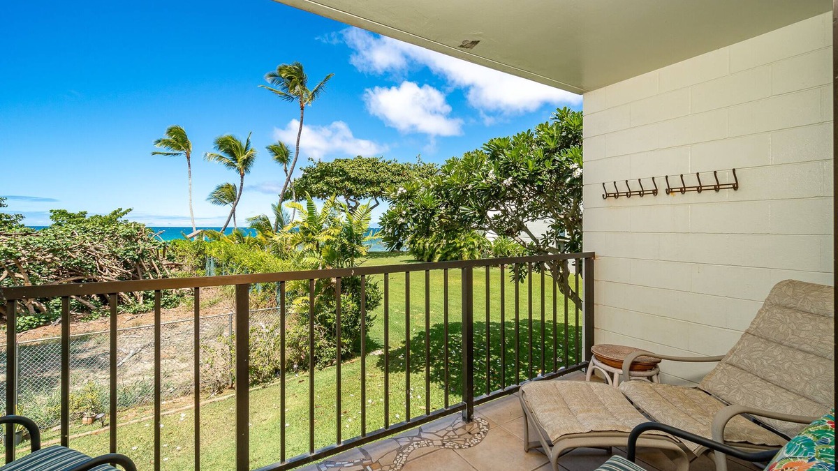 Haleiwa Condo | Haleiwa Beachfront Condo. Perfect Peaceful Paradise!