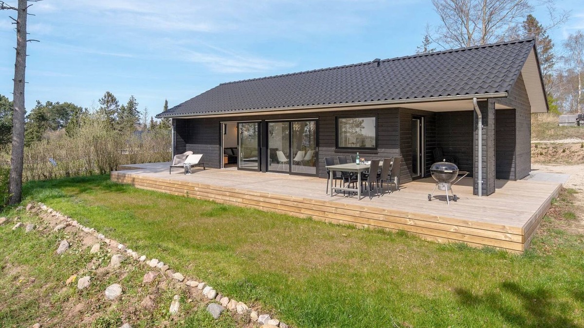 Millinge House | "Haley" - 150m from the sea by Interhome