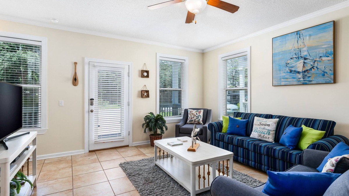 Laguna Beach Estates House | Half a mile from the beach! Perfect spot for your next beach vacation!