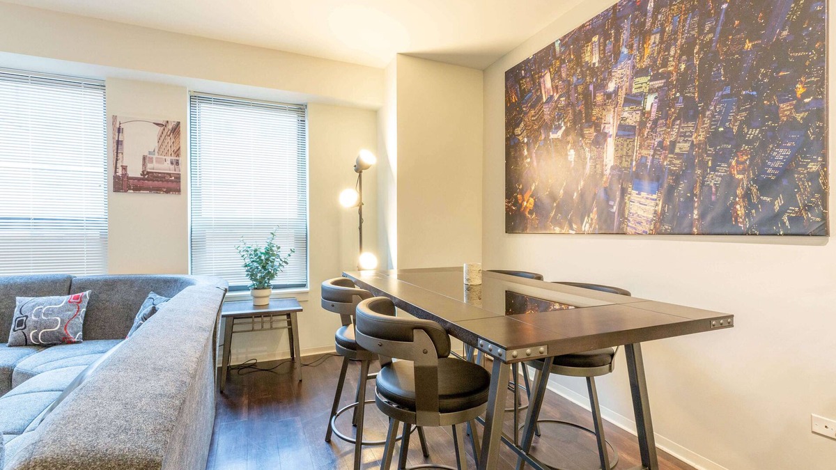 Evanston Condo | Half a mile from everything in the heart of Evanston, Illinois