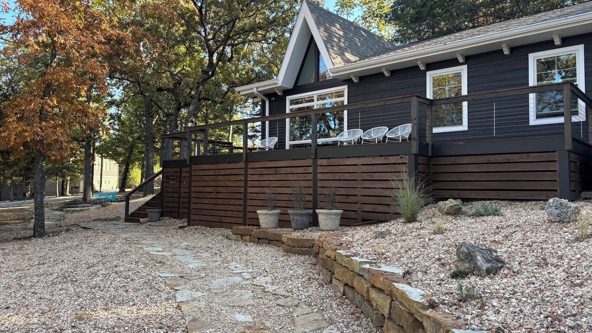 Lost Bridge Village House | Half Acre Wood- Lake Access; Walk to Pool; Pet Friendly