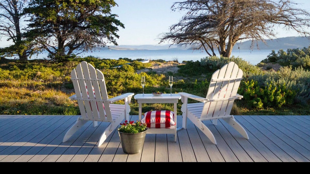 South Arm House | HALF MOON BAY LUXURY RETREAT on the Waterfront -nightly rate includes 1-8 guests