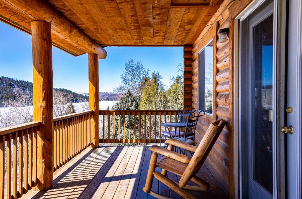 Pinedale Resort | Half Moon Lake Lodge