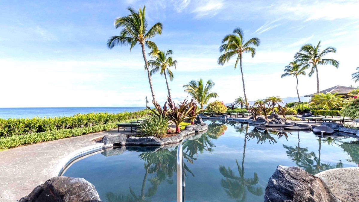 Waikoloa Condo | Hali'i Kai HLI 12A by KBM