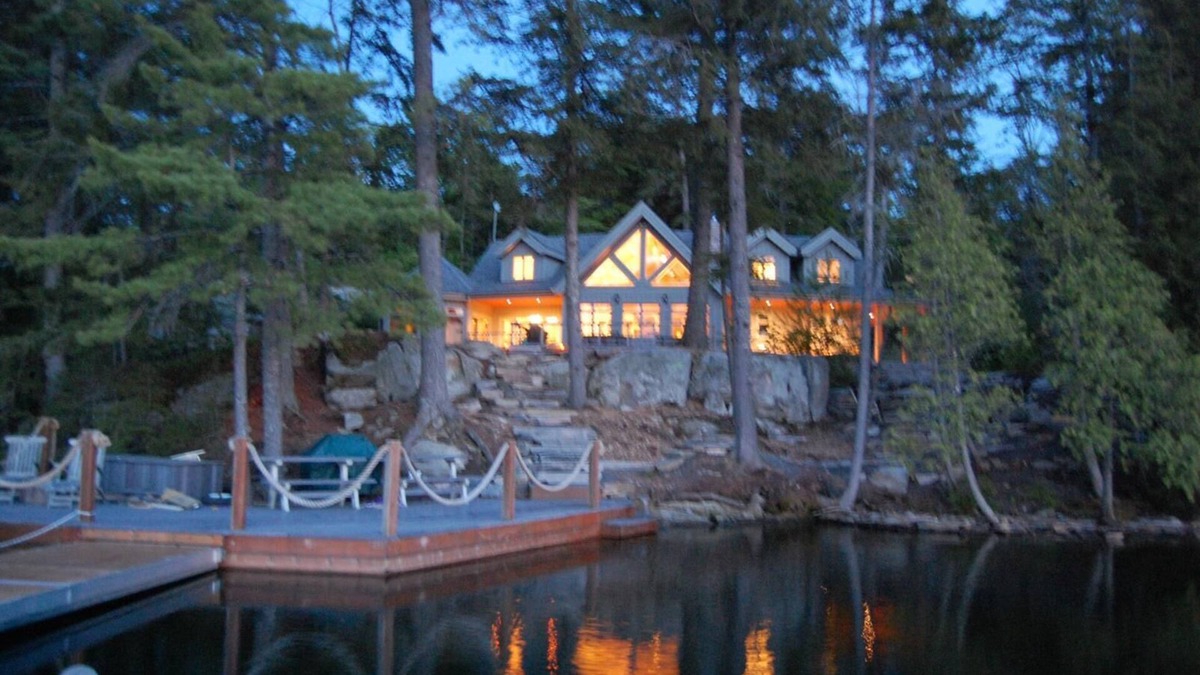 Dysart et al Cottage | Haliburton, Ontario - Large Executive Chalet, Kennisis Lake