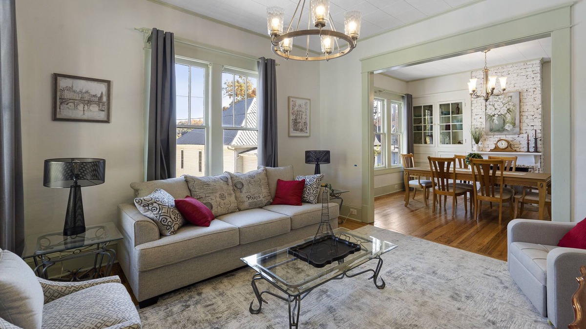 Greeneville House | Hall House
