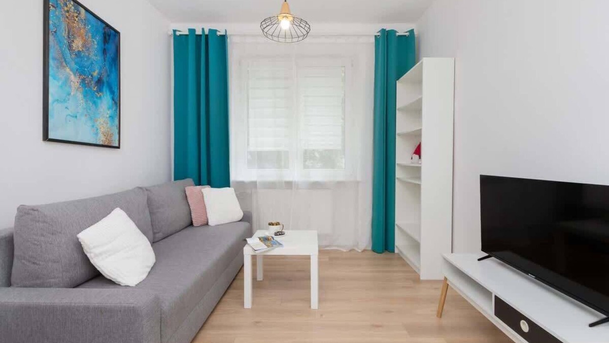 Zaspa Apartment | Hallera Apartment | Pet-Friendly | Free Wi-Fi