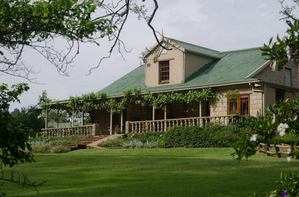 Curry's Post Hotel | Halliwell Country Inn