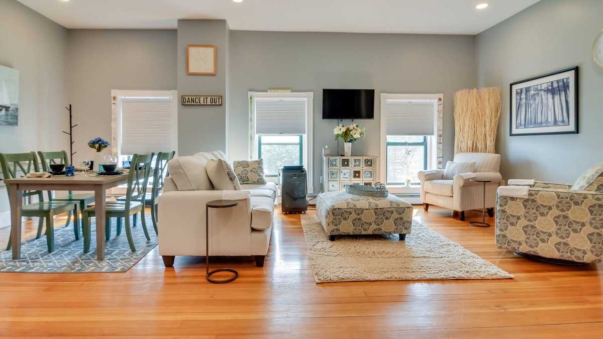 Hallowell Condo | Hallowell Gem: Steps From Granite City Park & Dtwn
