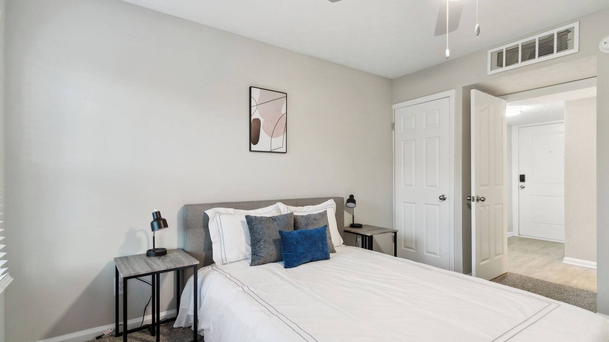 Cumberland Apartment | Halsten at Vinings 3214 Spacious 1 Bed 1 Bath