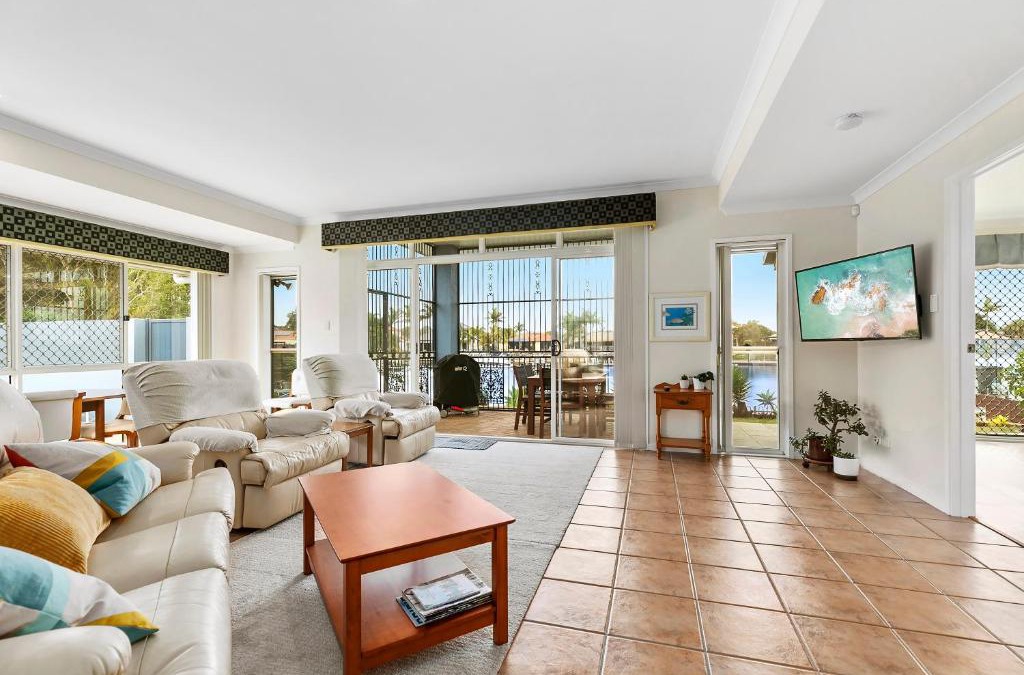 Banksia Beach House | HALYCON HOUSE