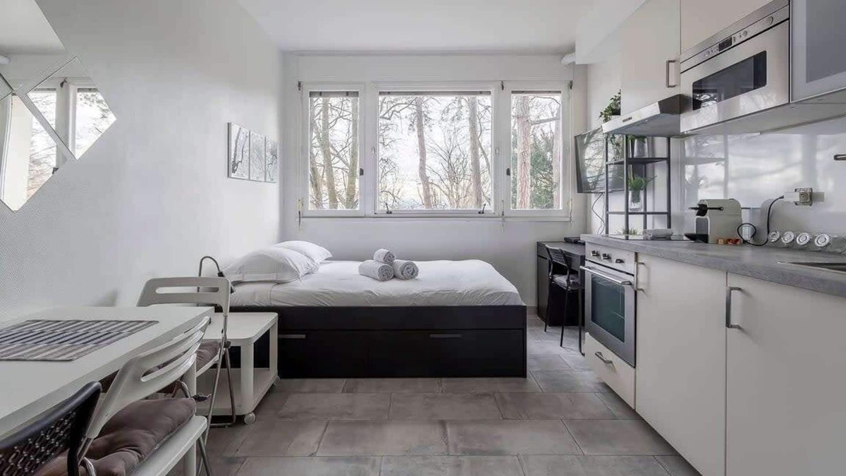 Sainte-Foy-les-Lyon Apartment | Hamac Suites - Le Sainte-Foy - 2 travelers
