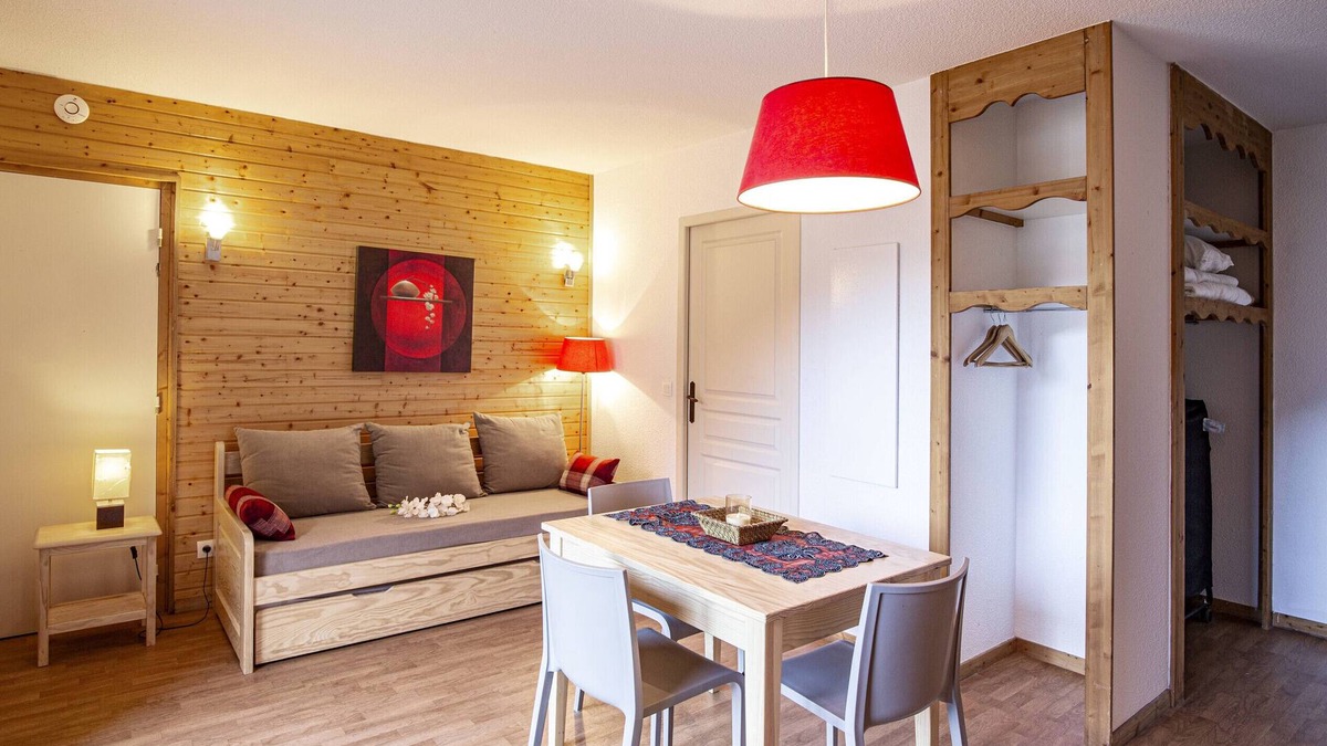 Orelle Apartment | Hameau 5 002 - SPA & PISCINE studio 2 pers.