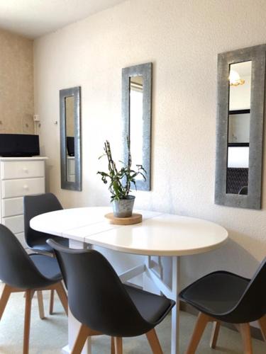 Esquieze-Sere Apartment | Hameau de Souaribes 2