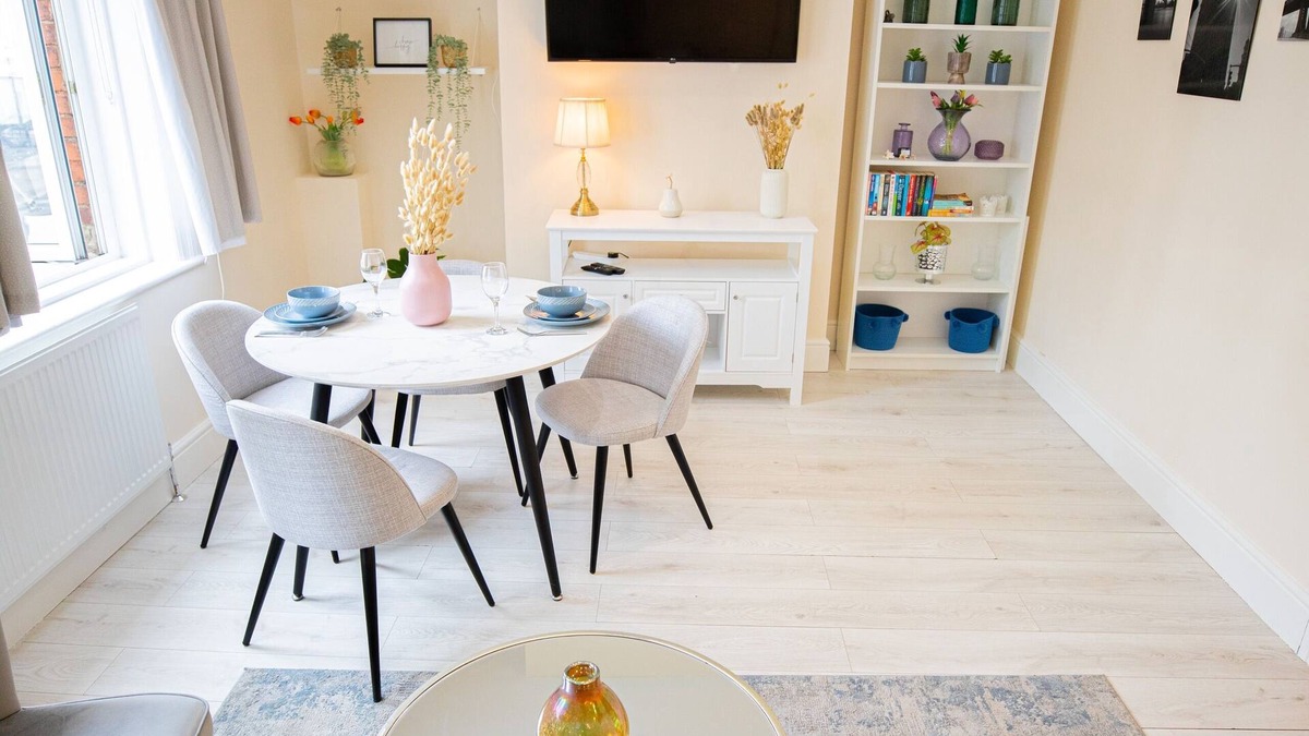 Hammersmith and Fulham Apartment | Hammersmith Apollo 1 Bedroom Apartment