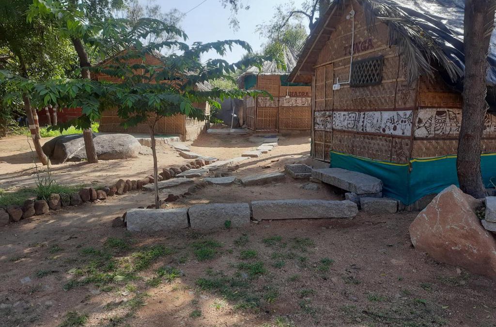 Kamalapur Bed & Breakfast | Hampi Mango Land