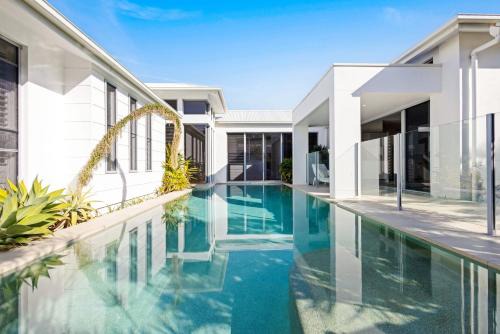 Buddina House | Hampton Beach House on the Waterfront