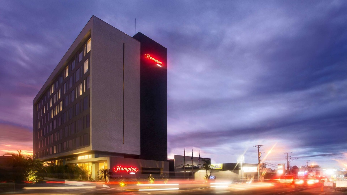 David Hotel | Hampton by Hilton David