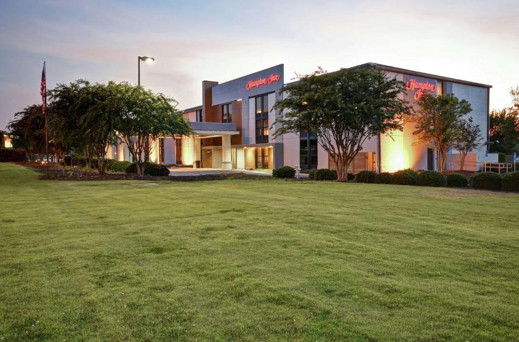 Auburn Hotel | Hampton Inn Auburn