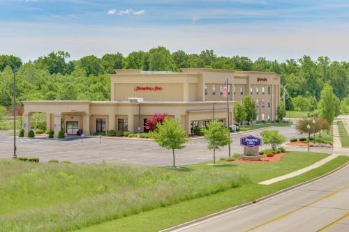 Auburn Hotel | Hampton Inn Auburn