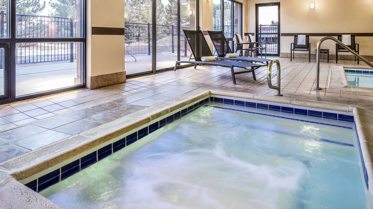 Louisville Hotel | Hampton Inn Boulder - Louisville