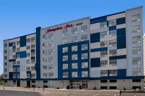 Downtown Winnipeg Hotel | Hampton Inn By Hilton Winnipeg Downtown