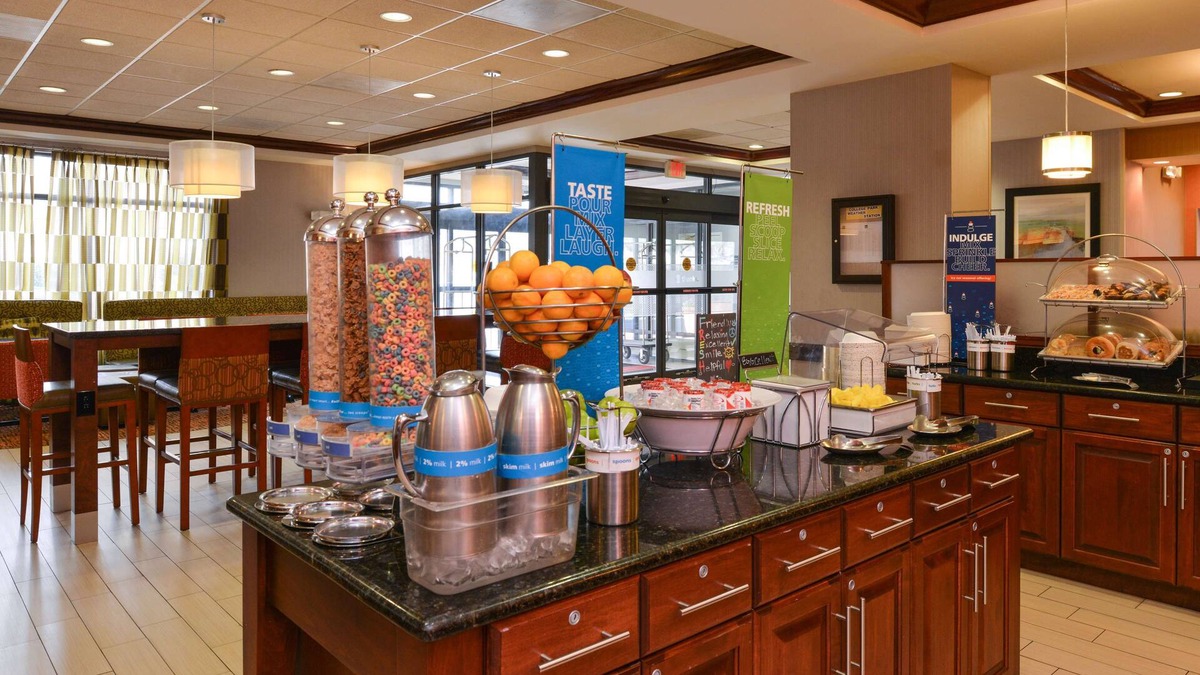 College Park Hotel | Hampton Inn College Park