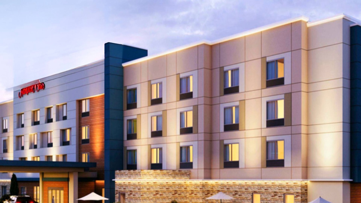 Fort Myers River District Hotel | Hampton Inn Fort Myers Downtown